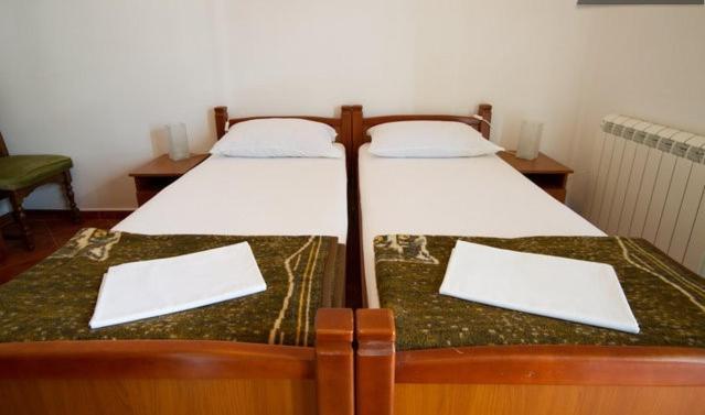 Apartments & Rooms M Petrovac Extérieur photo