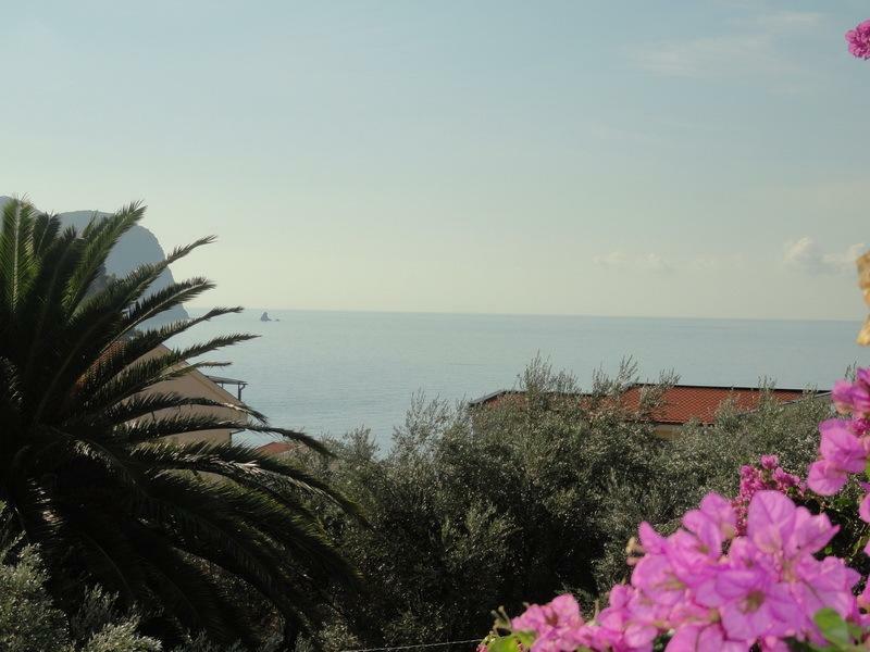 Apartments & Rooms M Petrovac Extérieur photo